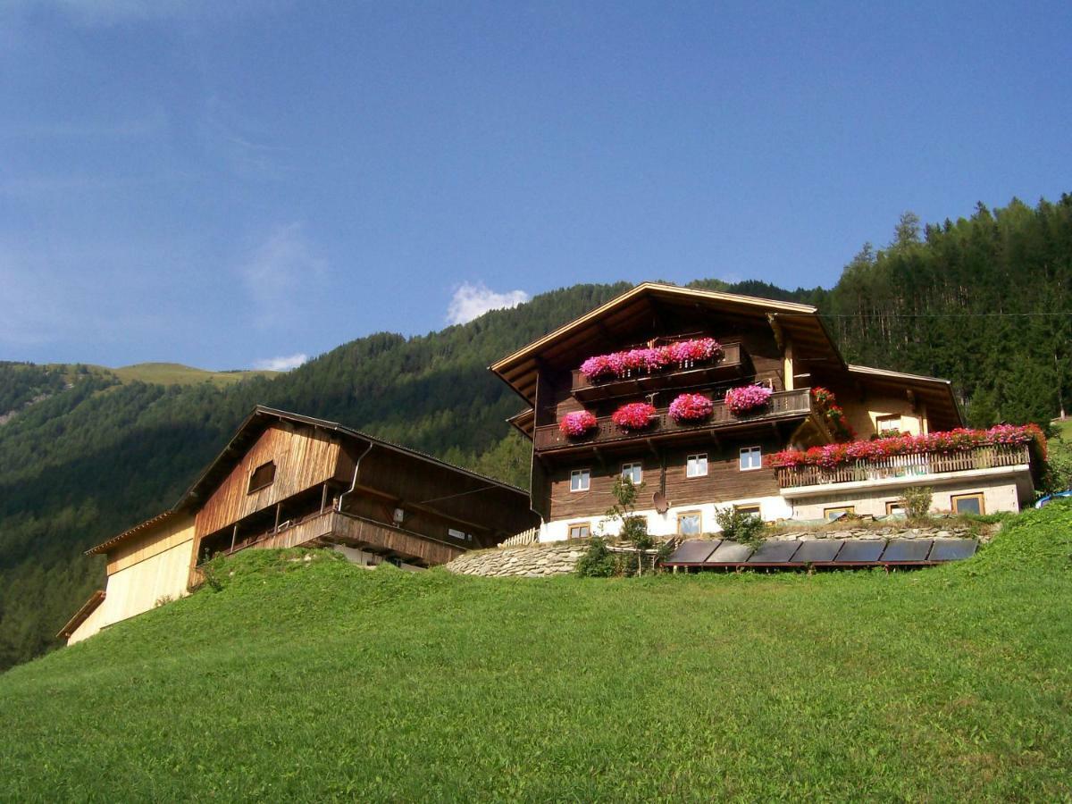Wachtlerhof Lägenhet Matrei in Osttirol Exteriör bild